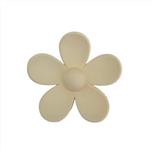 Load image into Gallery viewer, Flower claw clip