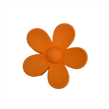 Load image into Gallery viewer, Flower claw clip