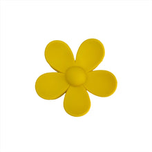 Load image into Gallery viewer, Flower claw clip