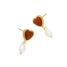 Load image into Gallery viewer, Scarlet Pearl Drops - Stainless Steel 18K Gold Plated