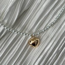 Load image into Gallery viewer, Heartstrings necklace
