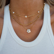 Load image into Gallery viewer, Pearl Bead Necklace - Stainless Steel Gold Plated 18K
