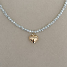 Load image into Gallery viewer, Heartstrings necklace
