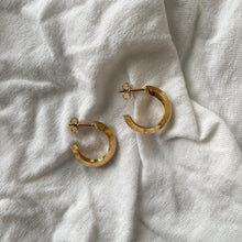 Load image into Gallery viewer, Sele faceted half-hoop earrings
