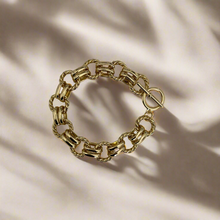 Load image into Gallery viewer, Gigi rolo link bracelet
